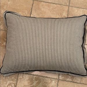 Brand New Standard Pillow Sham Black Tan